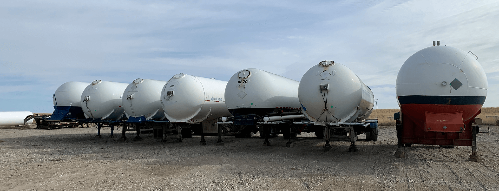 fertilizer spreader truck